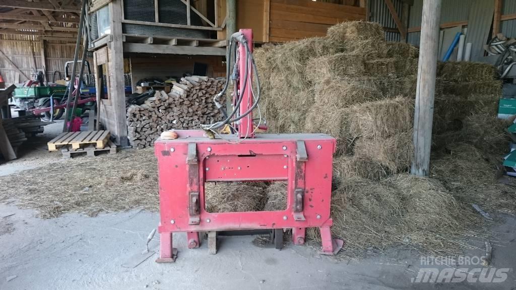 TKS BALESTRIP Hayvan besleyiciler