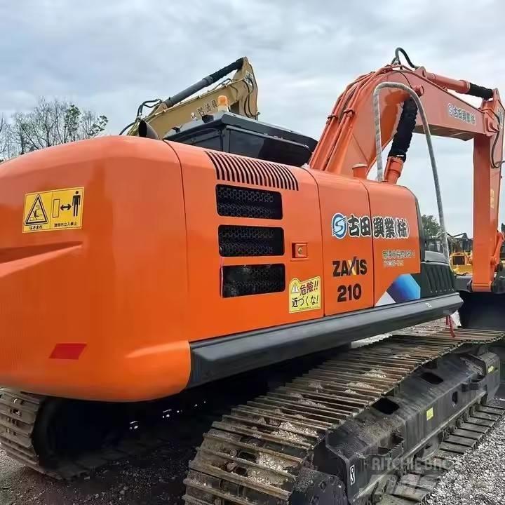 Hitachi ZX210 Paletli ekskavatörler