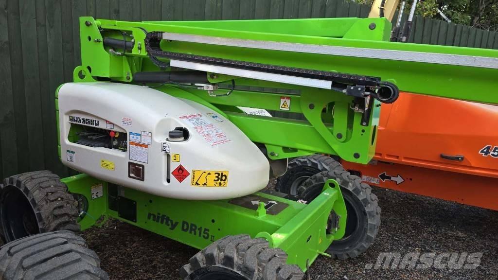 Niftylift HR 15 D Körüklü personel platformları