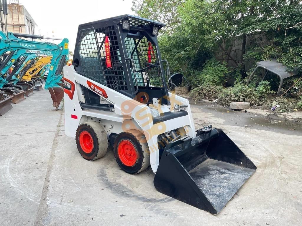 Bobcat S70 Skid steer loderler