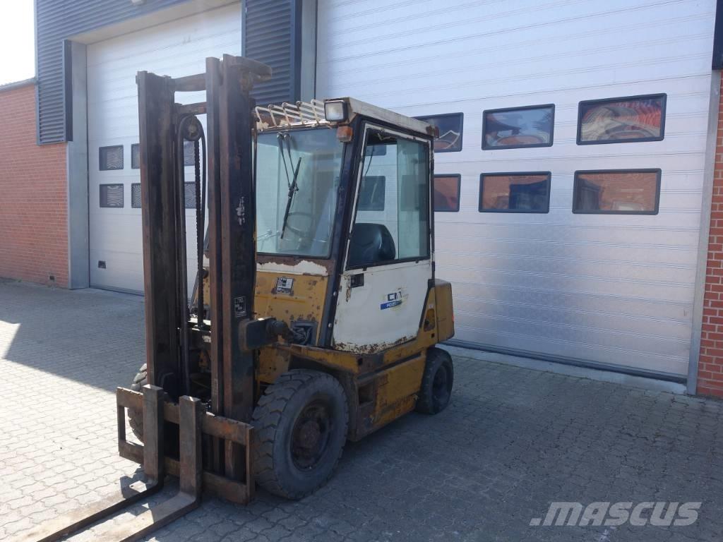 TCM FD 25 Z2 Dizel forkliftler