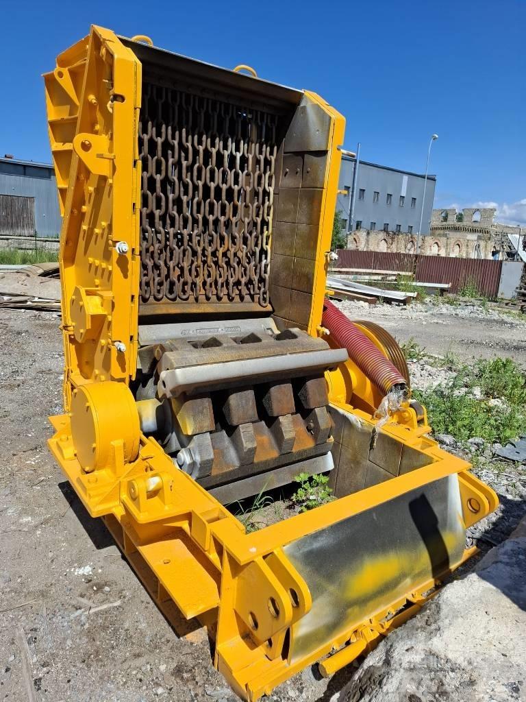 Terex Pegson 4242 SR Kırıcılar