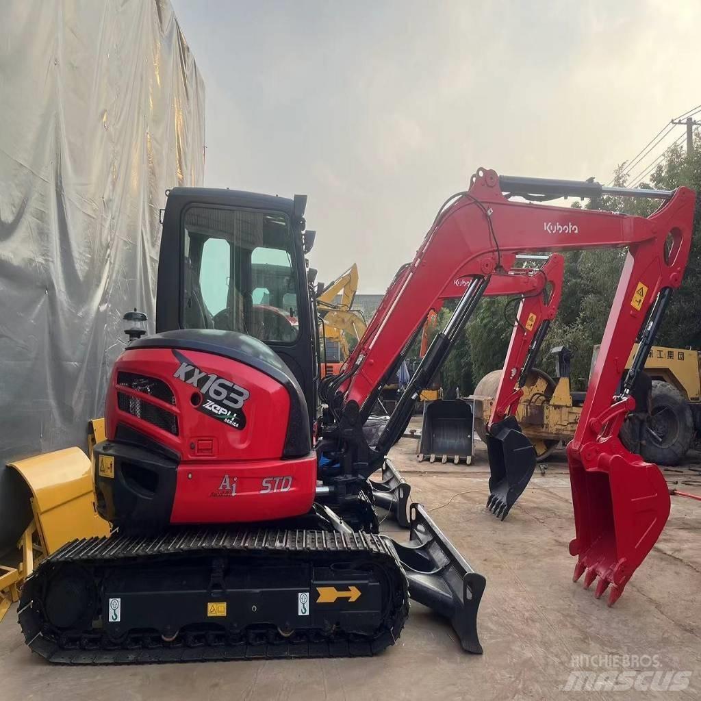 Kubota KX 163 Paletli ekskavatörler