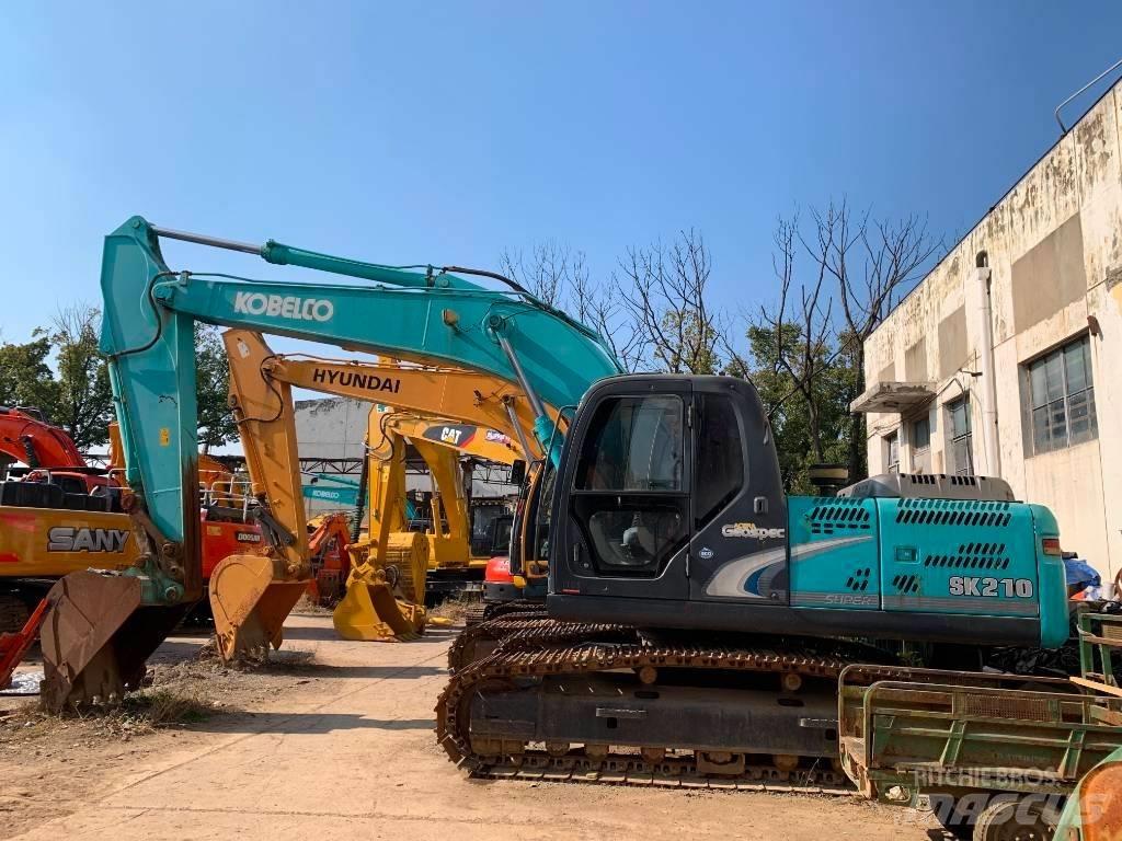 Kobelco SK 210 LC-8 Paletli ekskavatörler