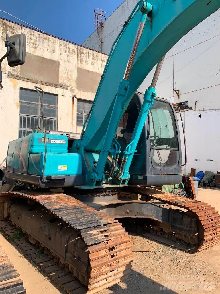 Kobelco SK 210 LC-8 Paletli ekskavatörler