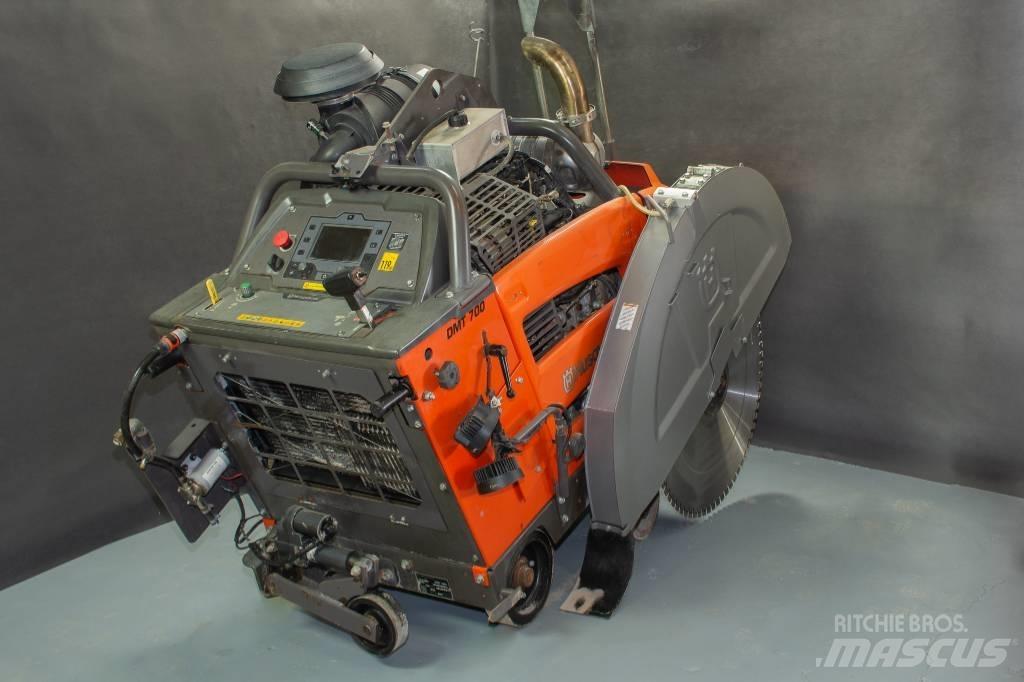 Husqvarna FS7000DL Kaya ve Beton Testereleri