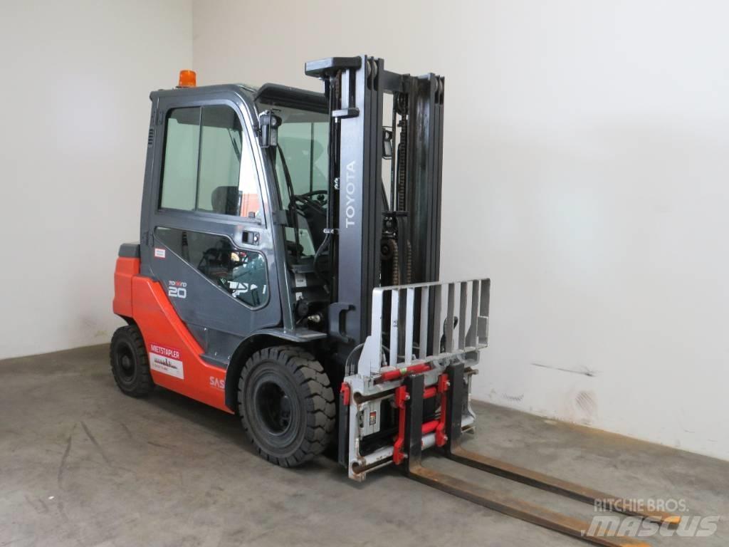 Toyota 8 FDF 20 Dizel forkliftler