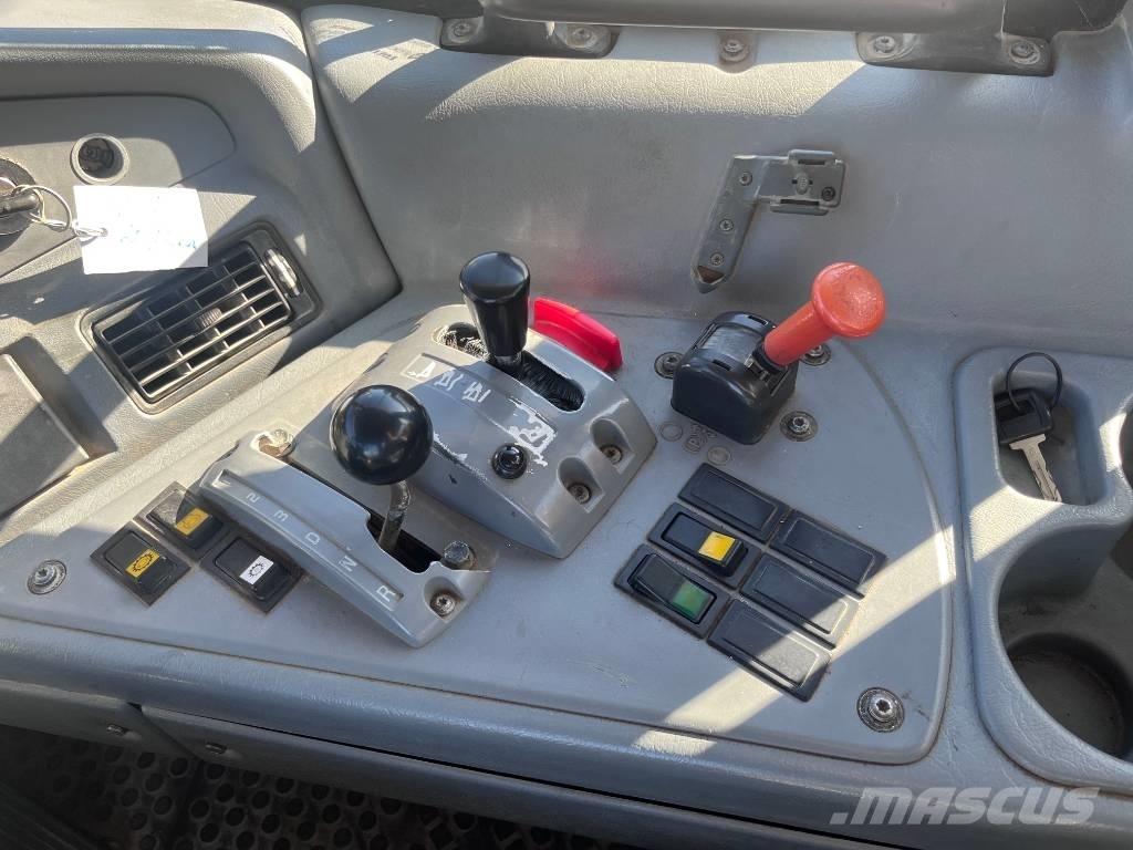 Volvo A 30 D Belden kirma kaya kamyonu