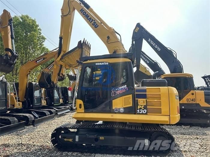 Komatsu PC 130 Paletli ekskavatörler
