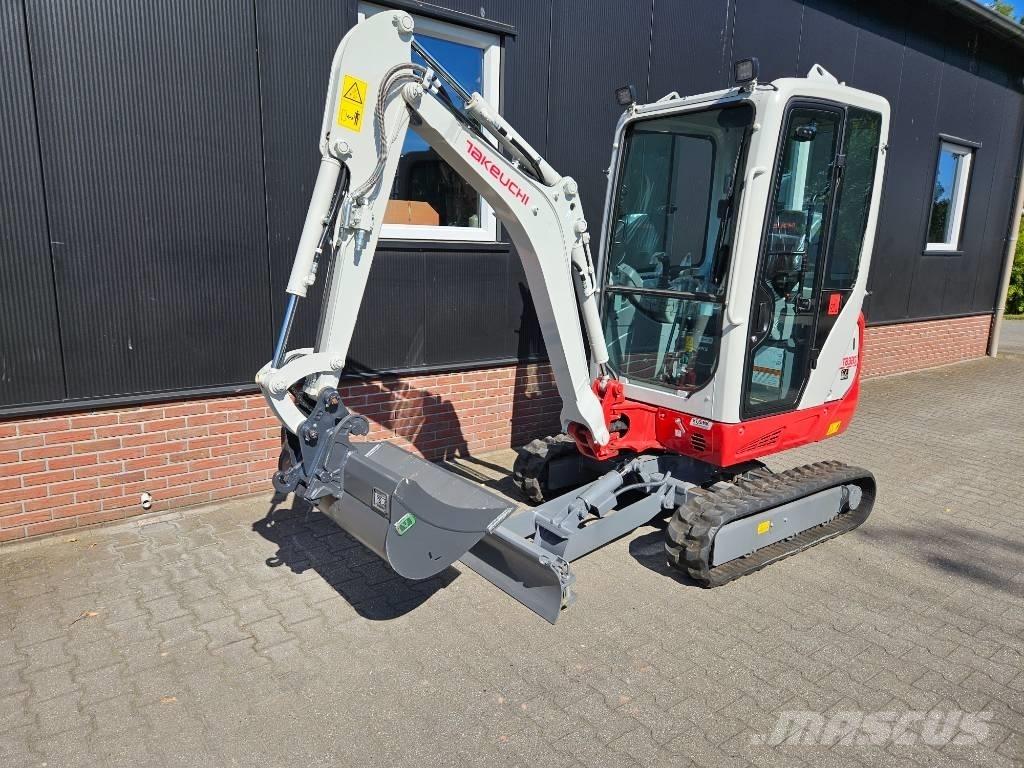 Takeuchi TB320 Demo Mini ekskavatörler, 7 tona dek