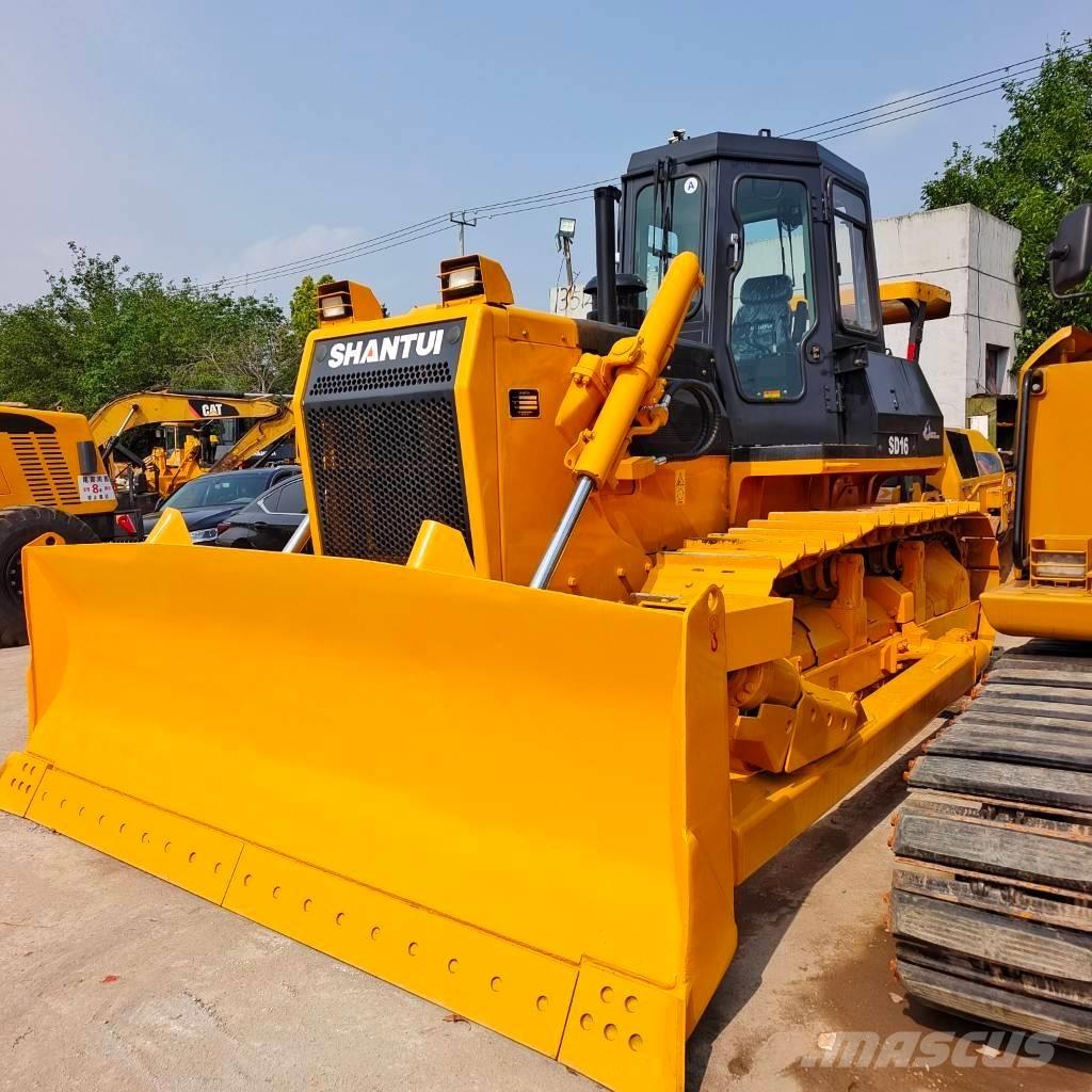 Shantui SD 16 Paletli dozerler
