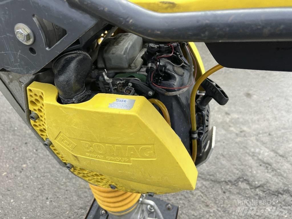 Bomag BT 60 *Stampfer* Sıkıştırma tokmakları