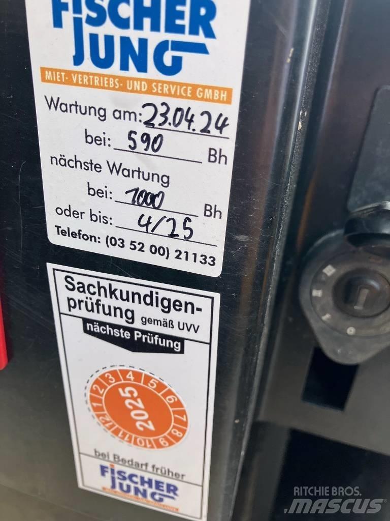 JCB 1T-2 Belden kirma kaya kamyonu