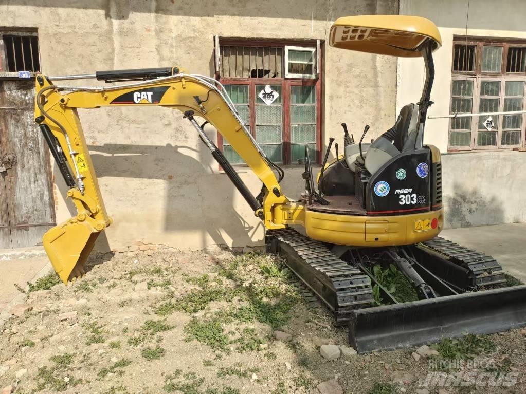 CAT 303 CR Mini ekskavatörler, 7 tona dek