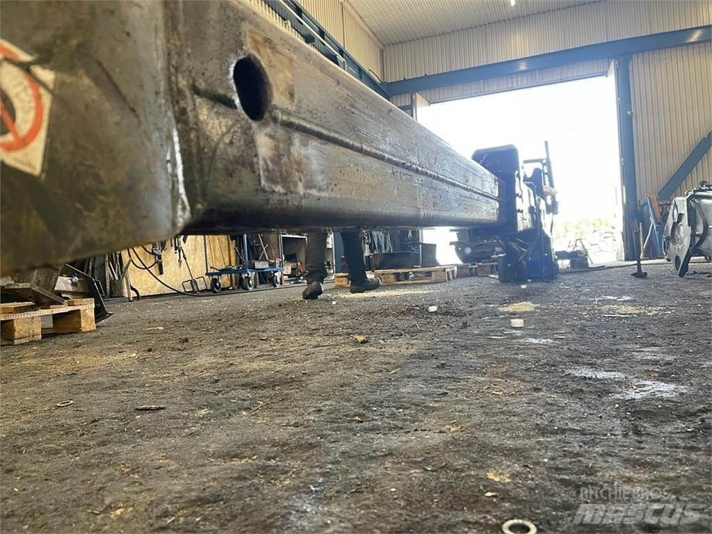 John Deere 1910G Tomruk vinçleri