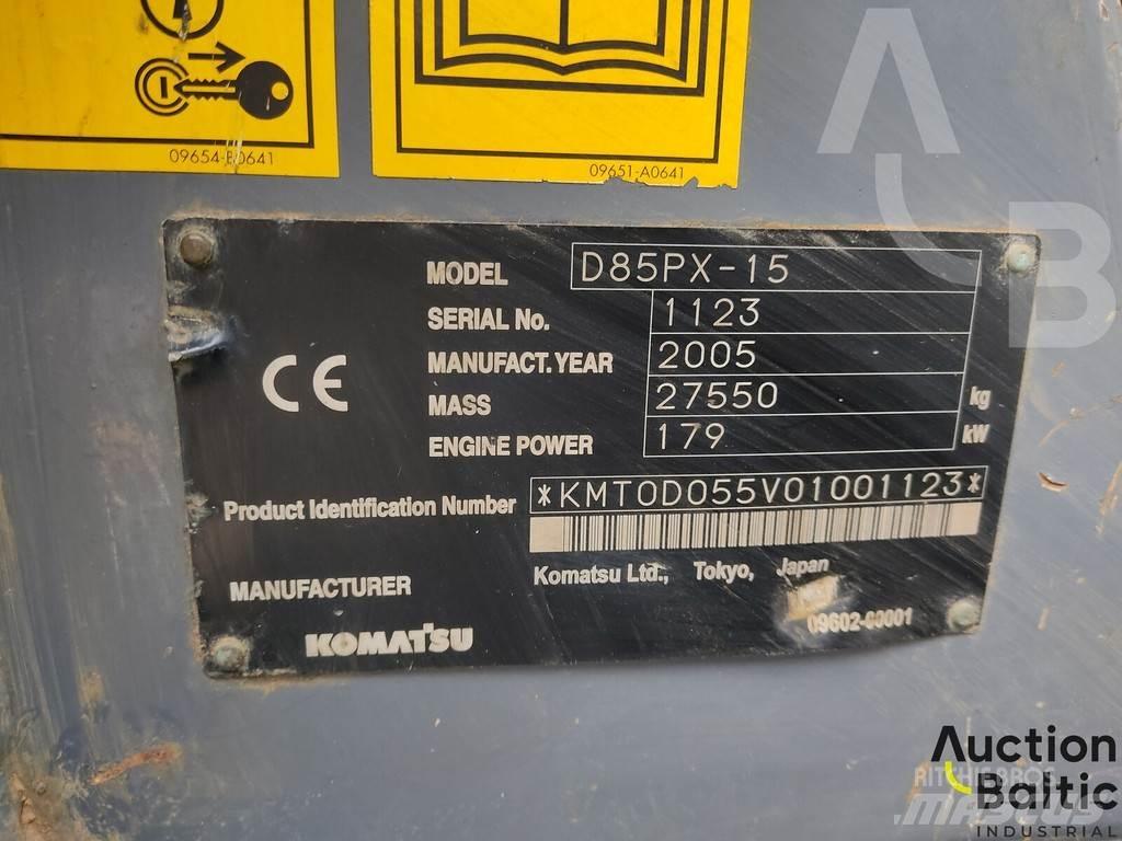 Komatsu D85PX-15 Paletli dozerler