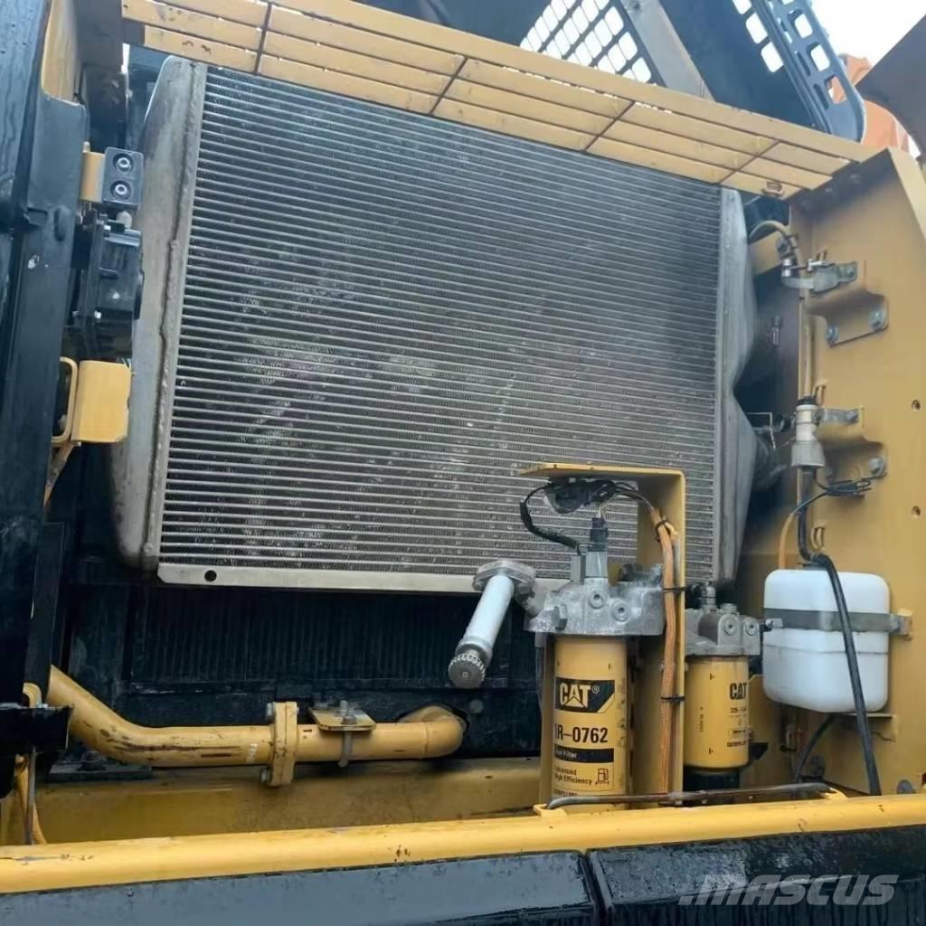 CAT 329 Paletli ekskavatörler