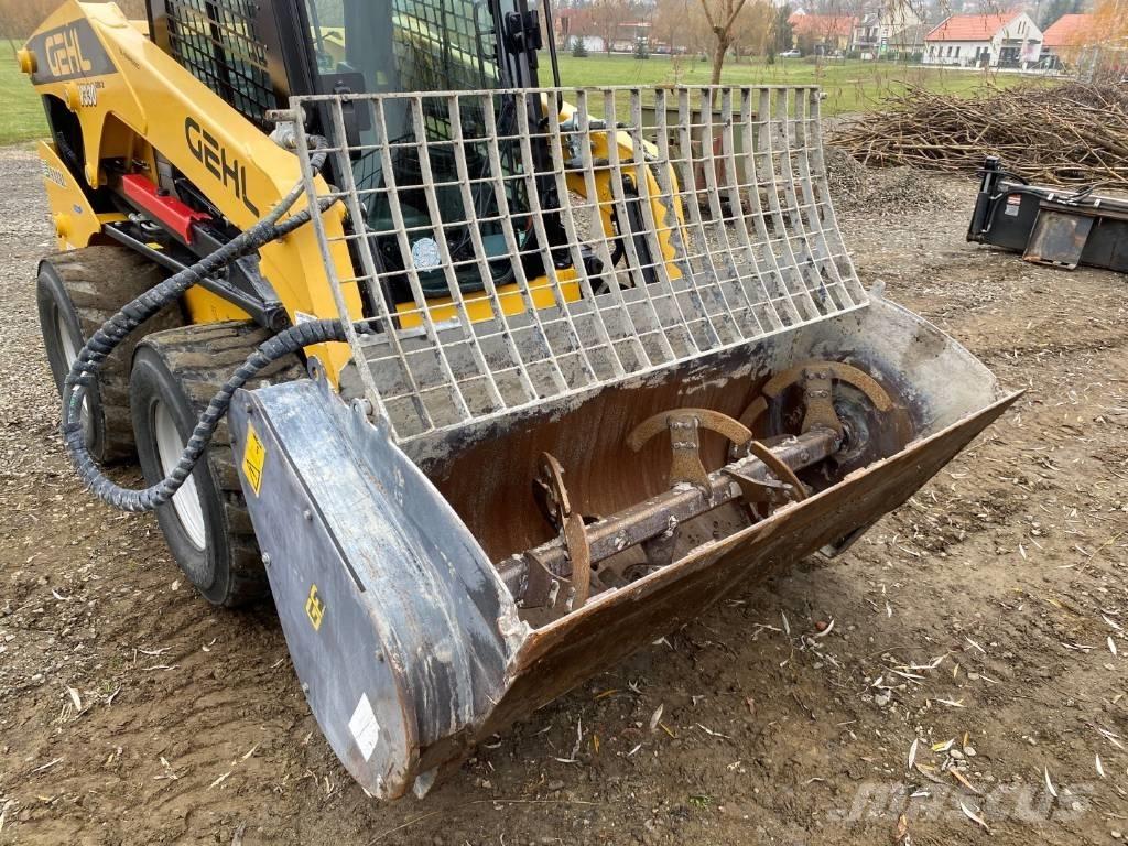 Gehl V 330 Skid steer loderler