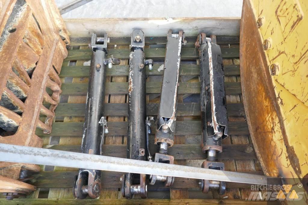 CAT 525D Grapple Diger aksam
