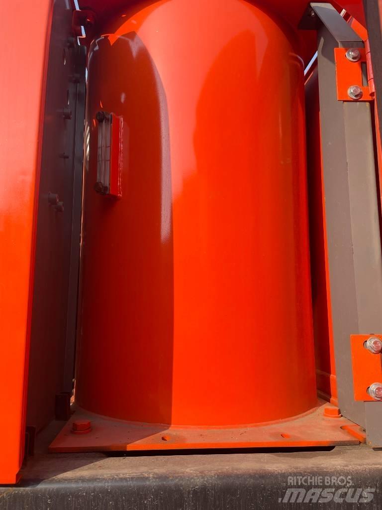 Hitachi ZX 210 Paletli ekskavatörler