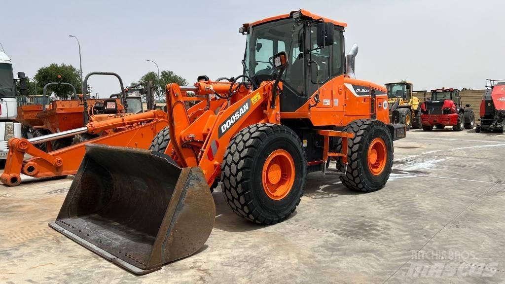 Doosan DL 200-5 Mini yükleyiciler