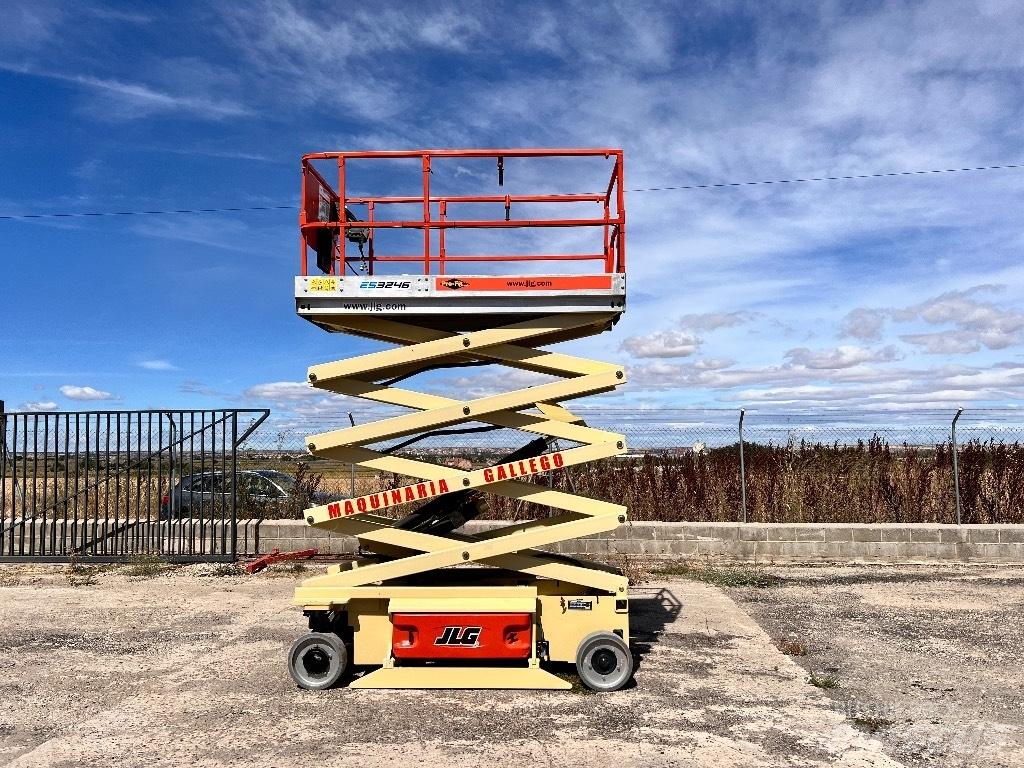 JLG 3246 ES Makasli platformlar