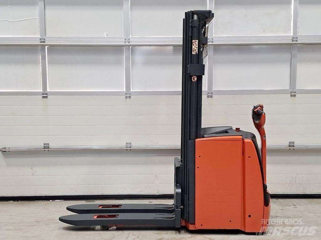 Linde L20 Yaya kumandali istif makinasi