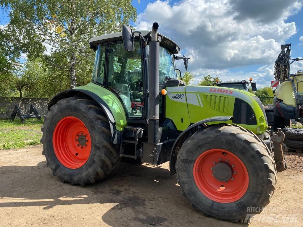 CLAAS Arion 640 Traktörler