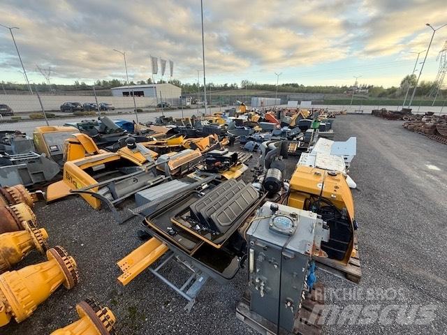 Liebherr OKLAPOWANIE Saseler