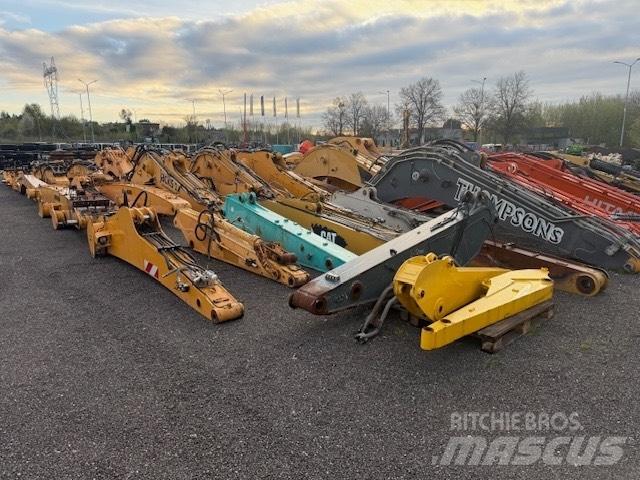 Liebherr OKLAPOWANIE Saseler