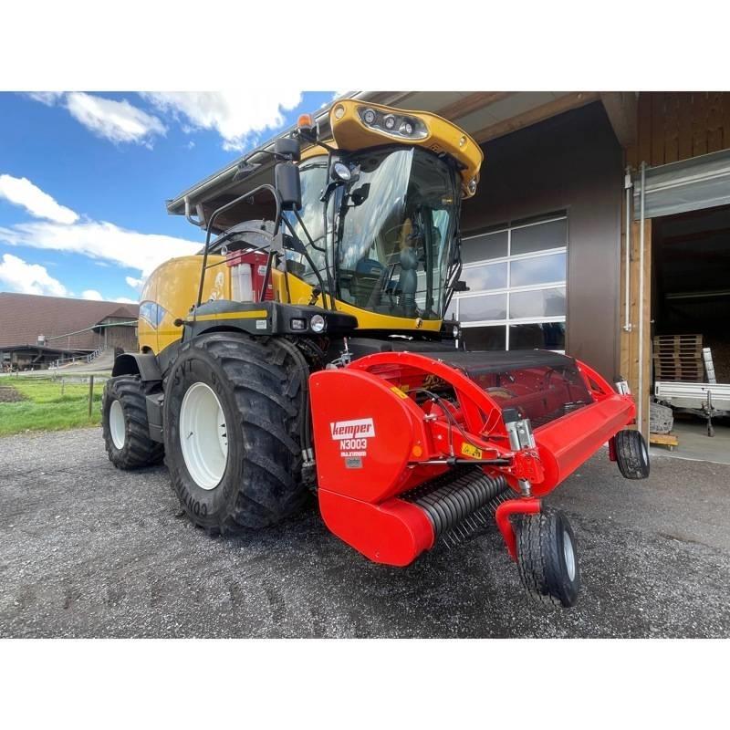New Holland FR 700 Kendi yürür silaj makinalari