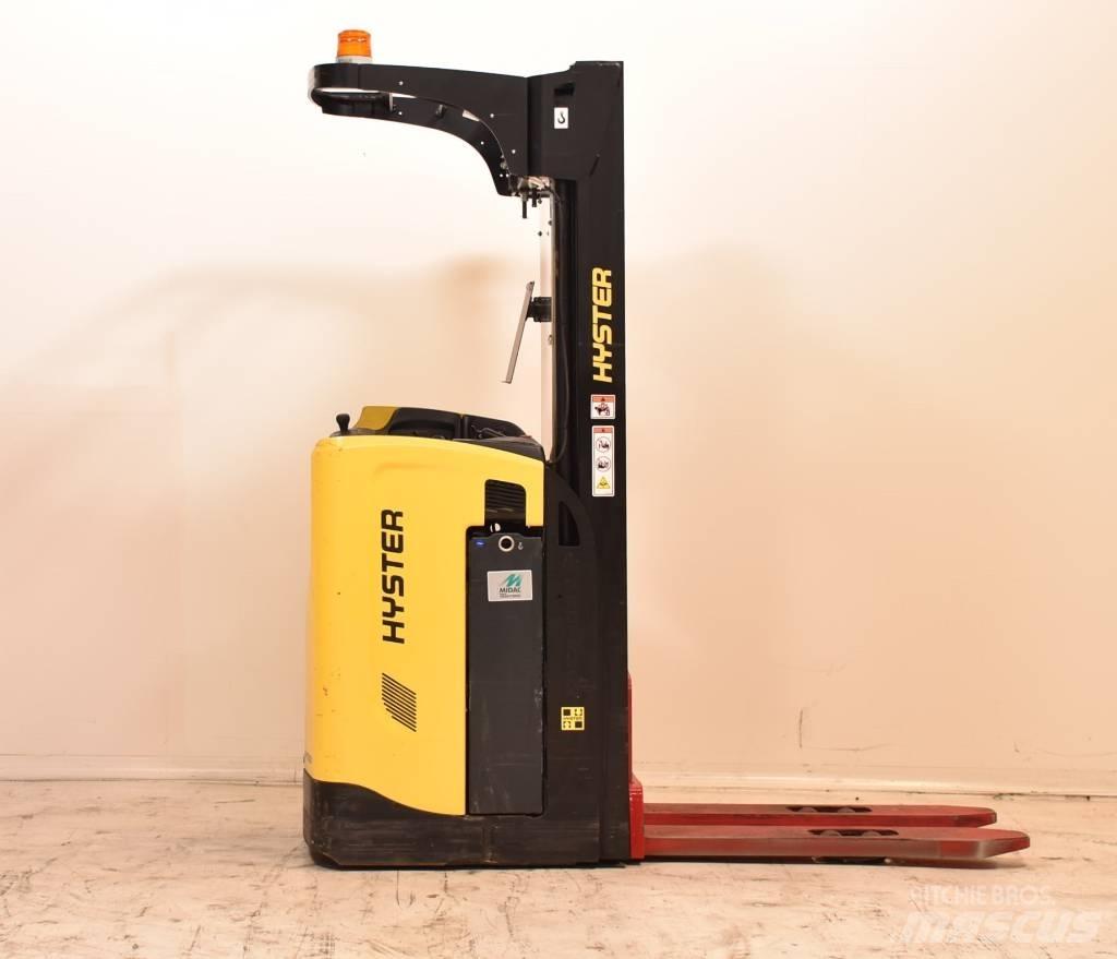 Hyster RS1.6-24 Akülü depo ekipmanları