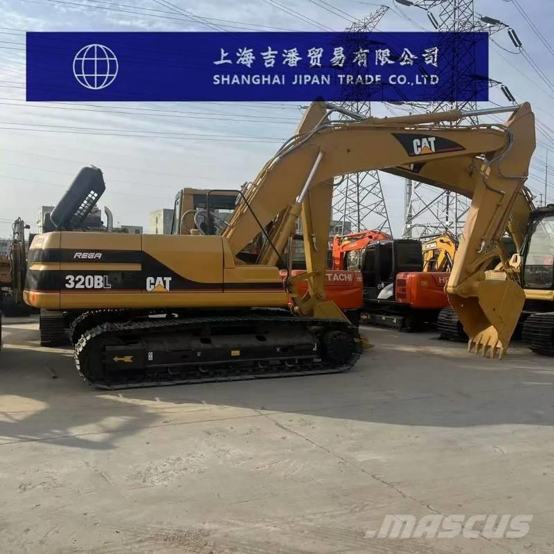 CAT 320 B L Paletli ekskavatörler