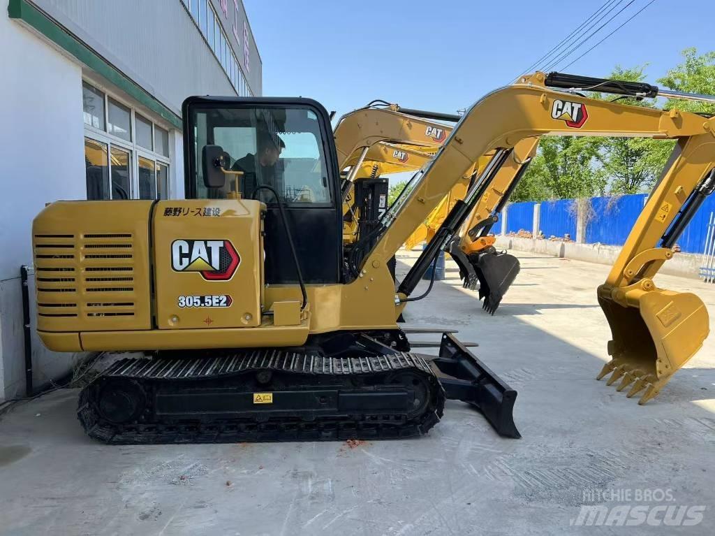 CAT 305.5 Paletli ekskavatörler