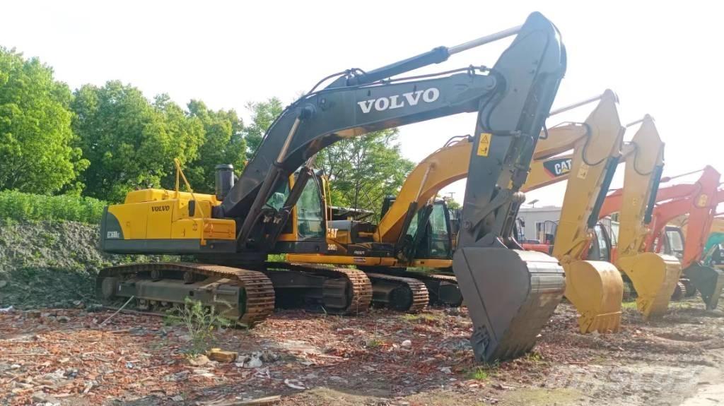 Volvo EC 360 Paletli ekskavatörler
