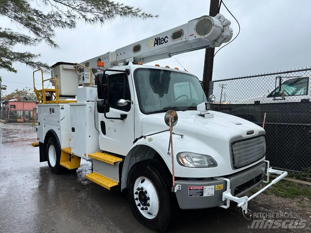 Freightliner M2 Araç üstü platformlar