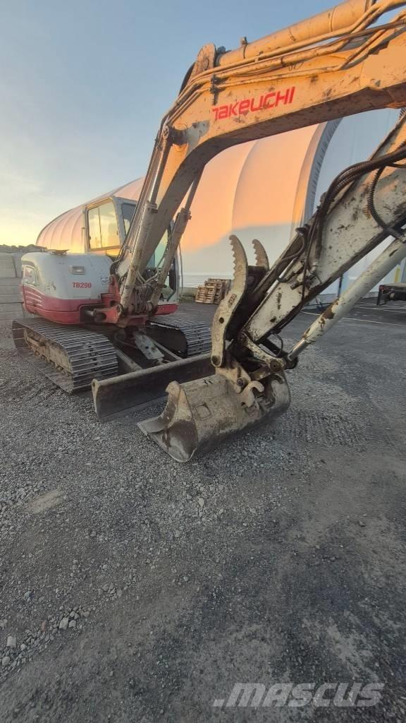 Takeuchi TB 290 Paletli ekskavatörler