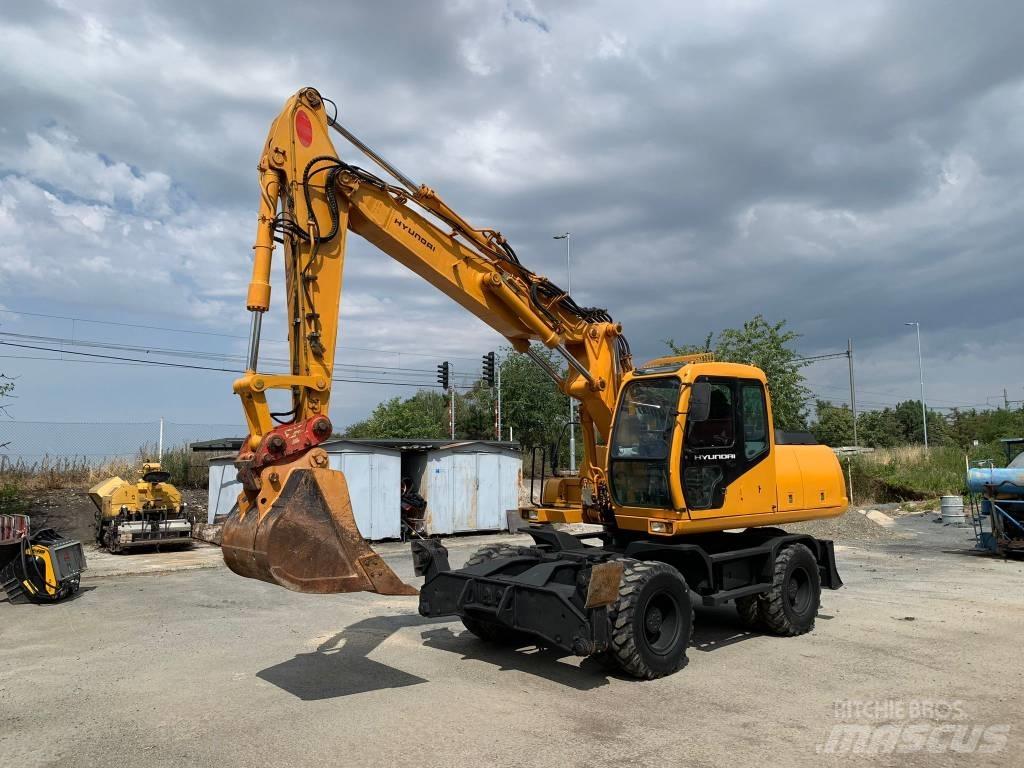 Hyundai ROBEX 170W-3 Lastik tekerli ekskavatörler