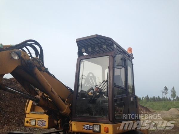 Hydrema M1500 Lastik tekerli ekskavatörler