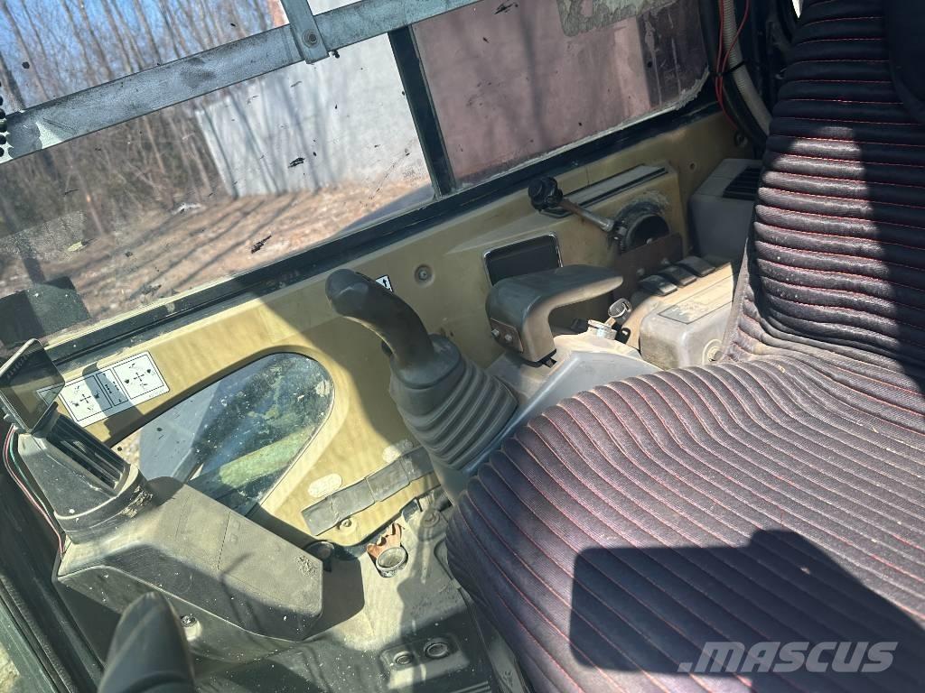 Hitachi ZX50 Paletli ekskavatörler