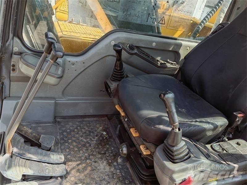 Volvo EC210B Paletli ekskavatörler