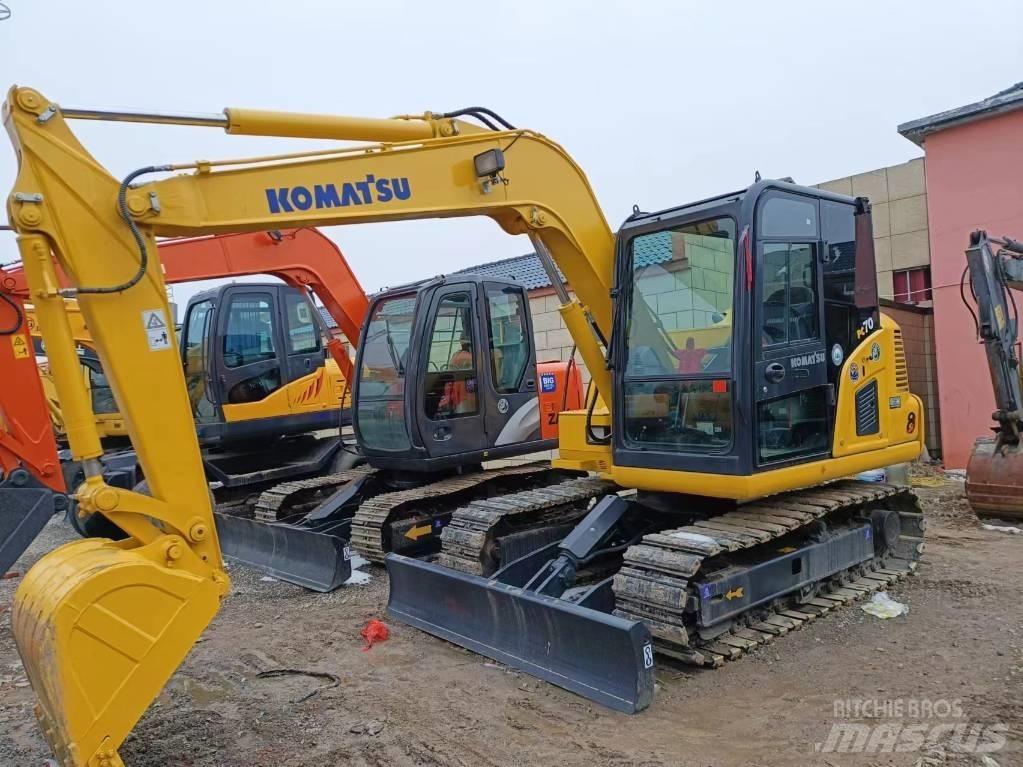 Komatsu PC 70-8 Paletli ekskavatörler