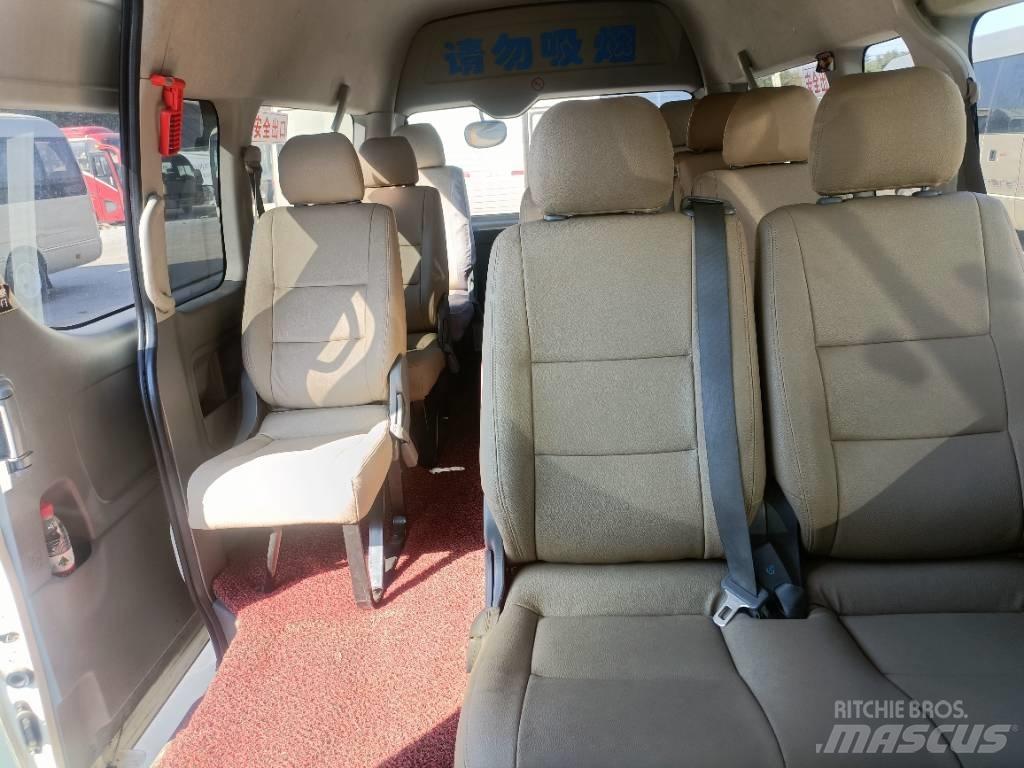 Toyota Hiace Sehirlerarasi otobüsler