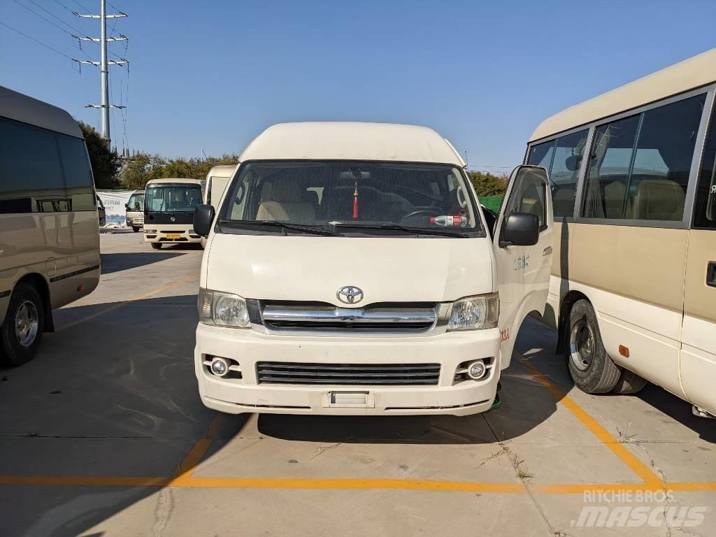 Toyota Hiace Sehirlerarasi otobüsler