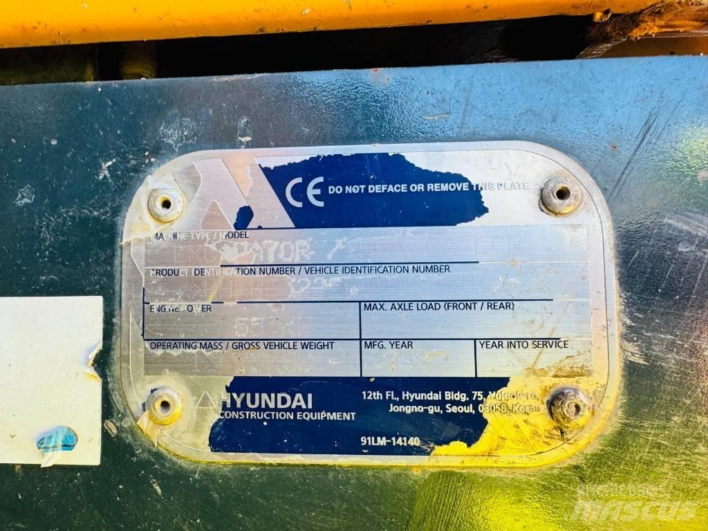 Hyundai HX130A LCR Paletli ekskavatörler