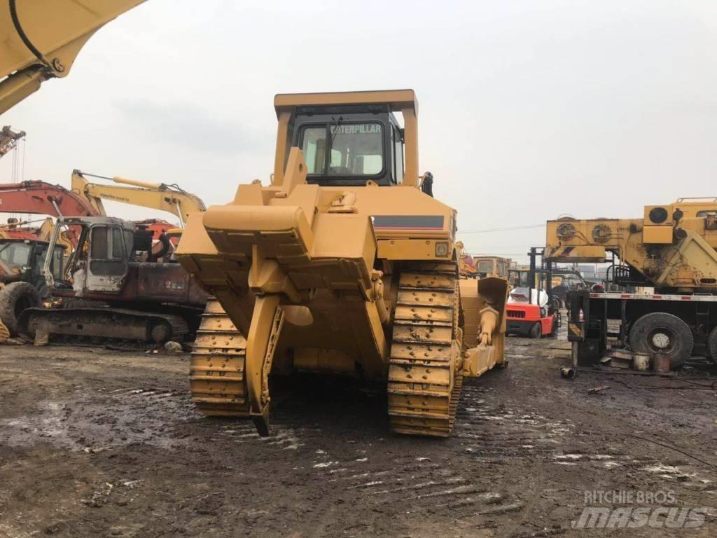 CAT D8N Paletli dozerler