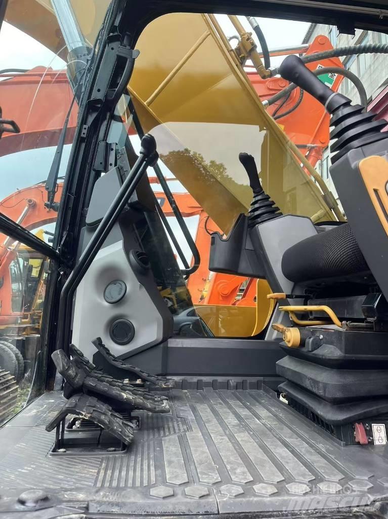 CAT 320 GC Paletli ekskavatörler