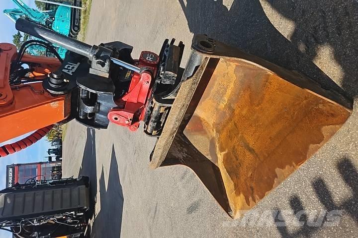 Hitachi ZX 140W-6 Lastik tekerli ekskavatörler