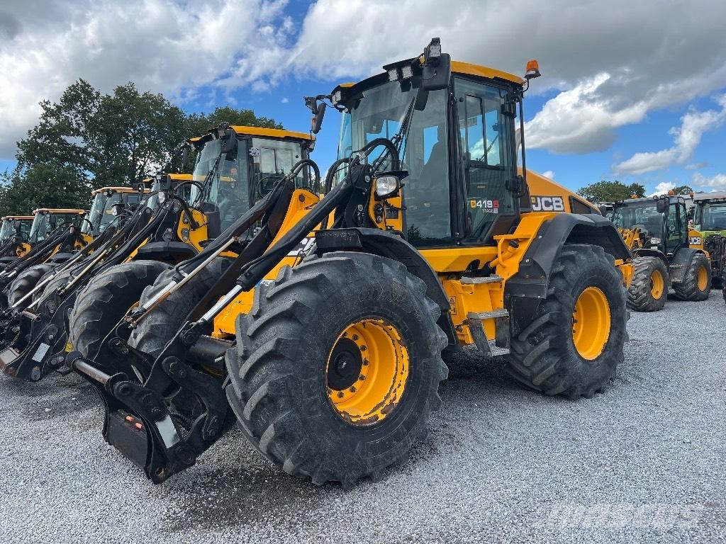 JCB 419s Tarimsal teleskopik yükleyiciler