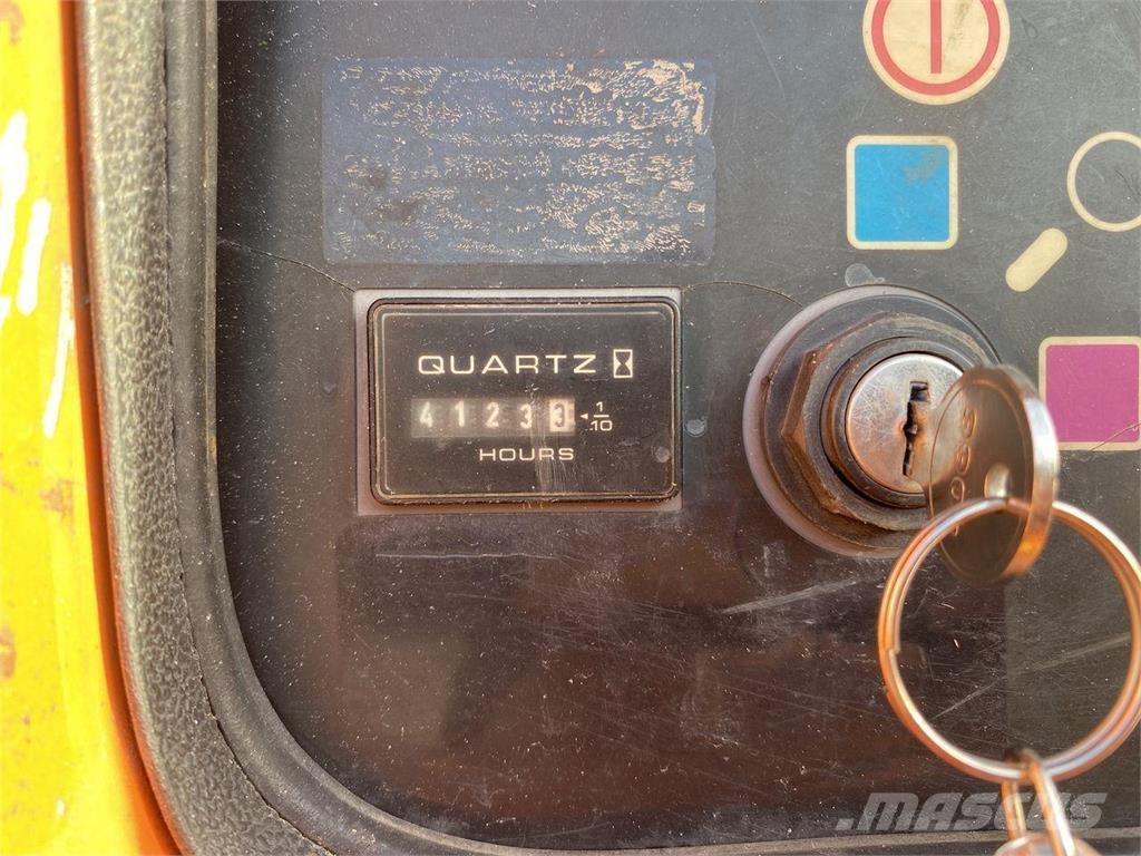 JLG 860SJ Körüklü personel platformları